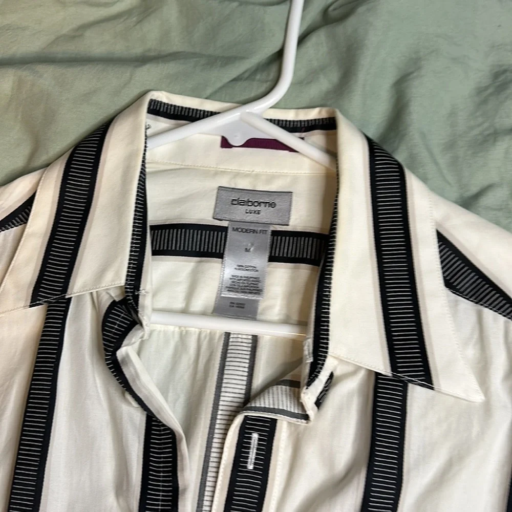 Collared button up - Picture 3 of 3